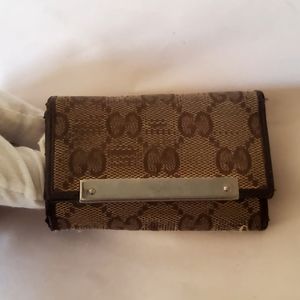 Gucci authentic mini key holder